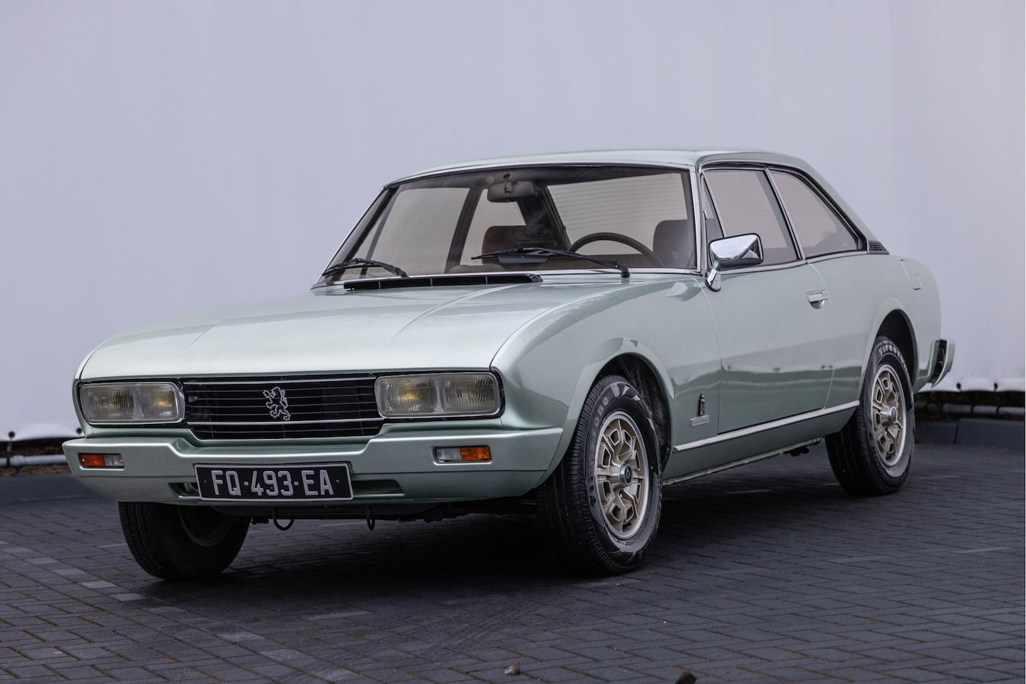 Peugeot 504 - 2.0 Coupé Inj. 2.0 Coupé Inj. - AutoWereld.nl