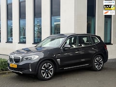 BMW iX3 - Executive 80 kWh, SOH 97 procent, panoramadak, stoelverwarming, 1 e eigenaar, NL auto met