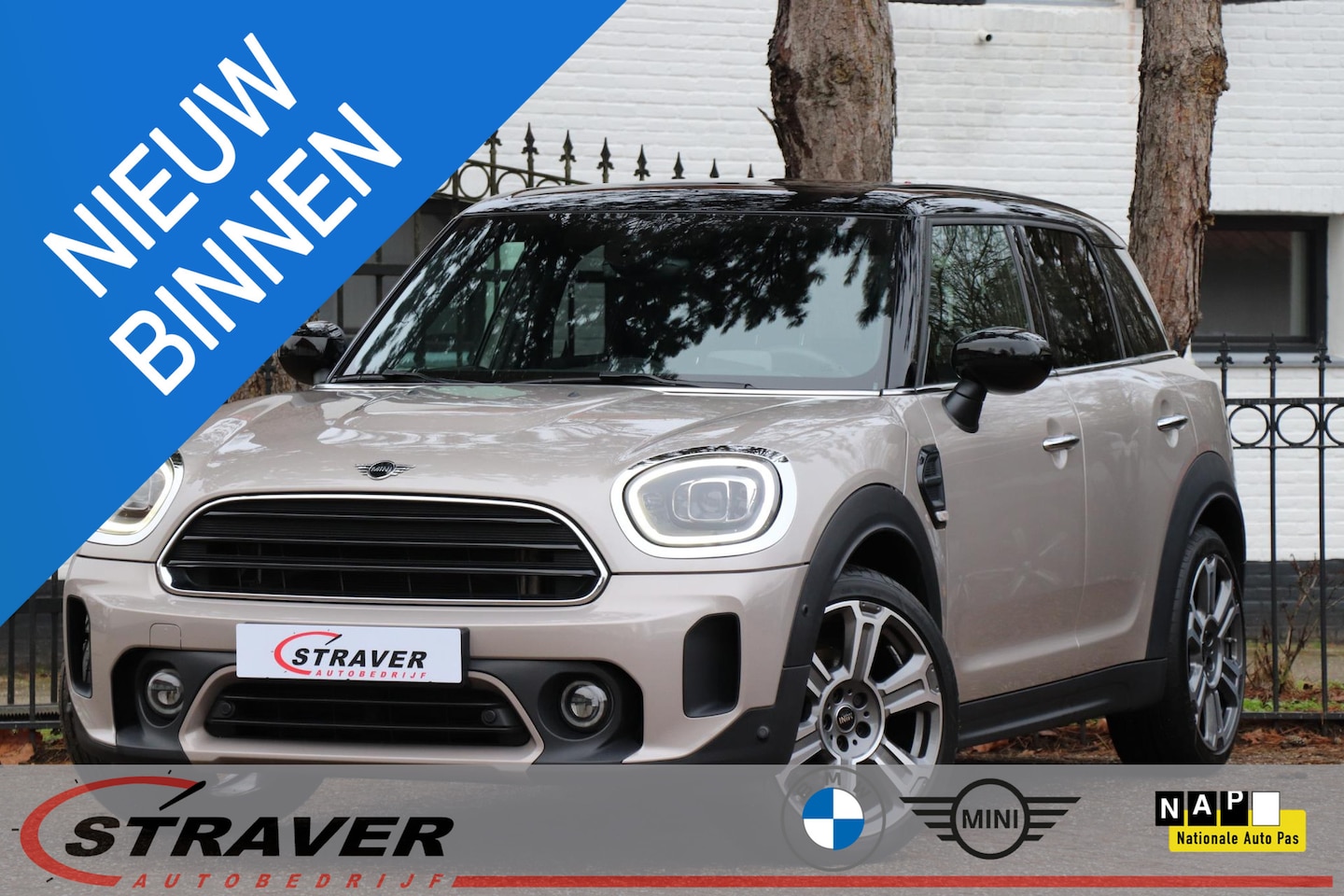 MINI Countryman - Mini 1.5 Cooper MINI Yours |Panoramadak |Adaptieve cruise control |Elektrische stoelen - AutoWereld.nl