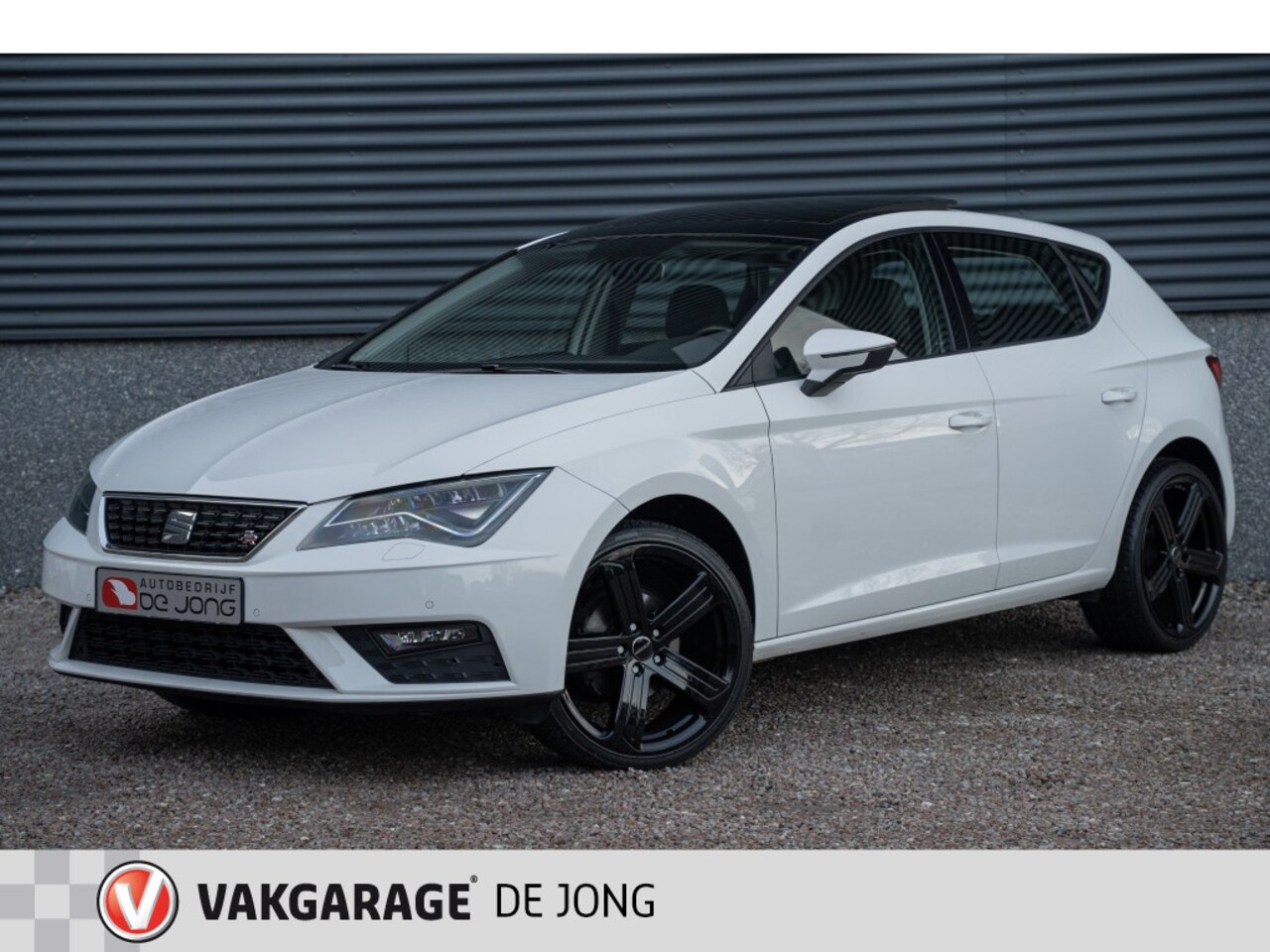 SEAT Leon - 1.2TSI 135PK Style | Pano | Camera | 19'Inch | Virtual Cockpit | - AutoWereld.nl