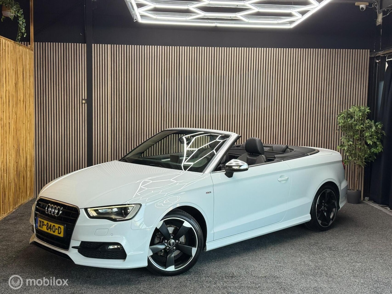 Audi A3 Cabriolet - 1.4 TFSI Pro S-line | B&O|PDC|LED|Navi|19” - AutoWereld.nl