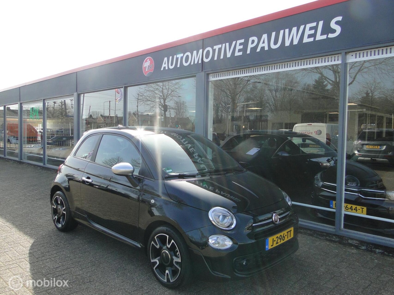 Fiat 500 - 1.0 Hybrid Rockstar 1.0 Hybrid Rockstar, handgeschakeld, 2020, 43201 km - AutoWereld.nl
