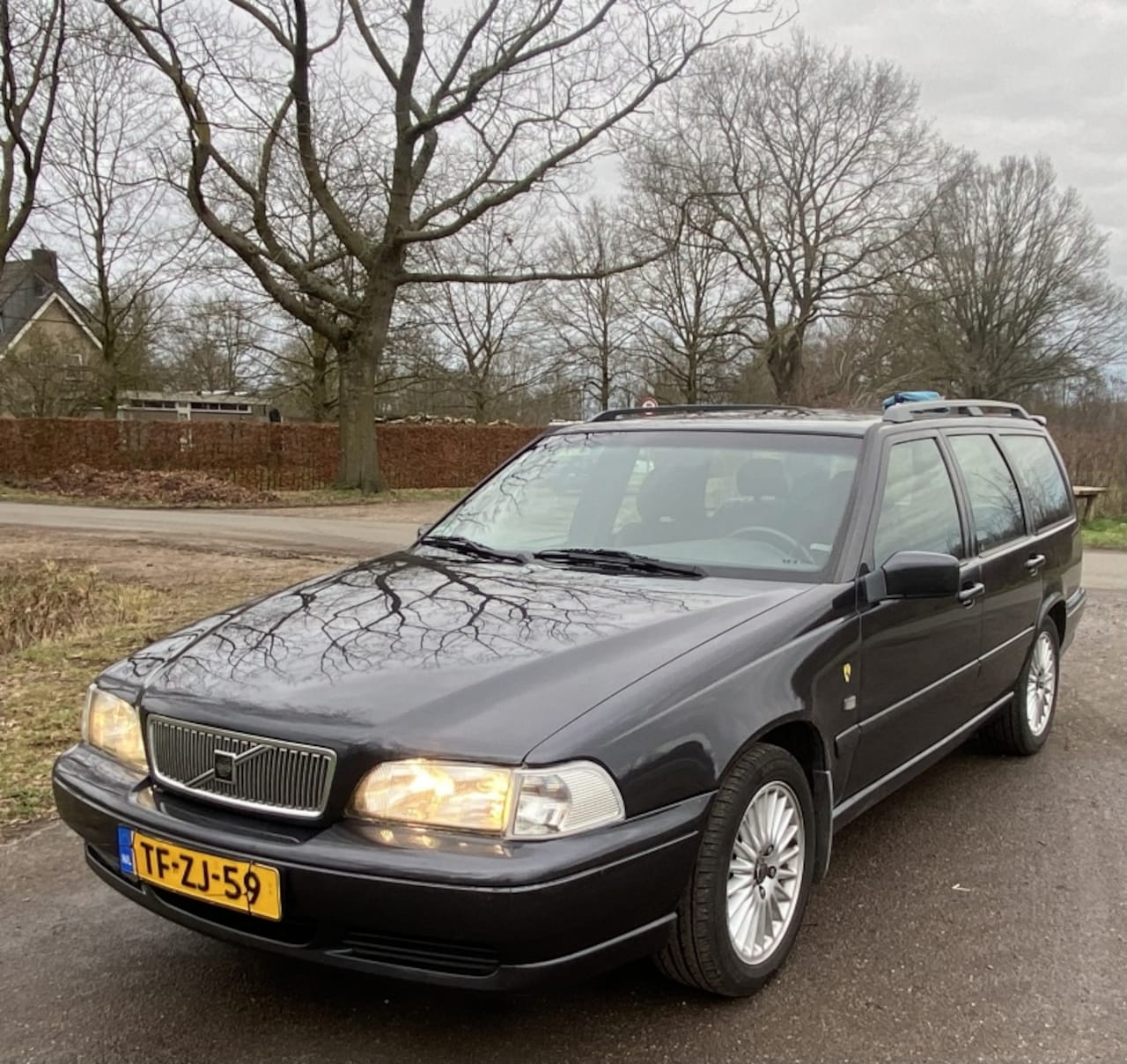 Volvo V70 - 2.5 V-Line 2.5 V-Line - AutoWereld.nl