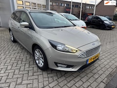 Ford Focus Wagon - 1.0 Titanium Edition Airco, Pdc, Cruise control