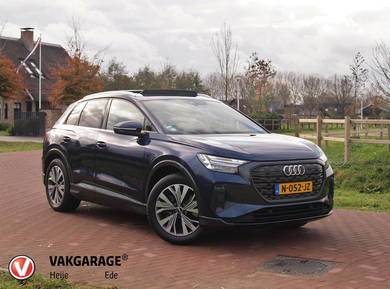 Audi Q4 e-tron - 40 Launch edition Advanced Plus 77 kWh | Panoramadak | Camera | Trekhaak | Sfeerverlichtin - AutoWereld.nl