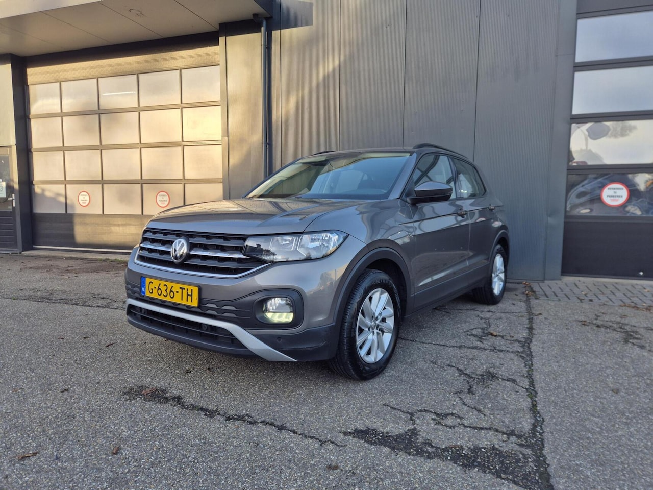 Volkswagen T-Cross - 1.0 TSI Life 1.0 TSI Life - AutoWereld.nl