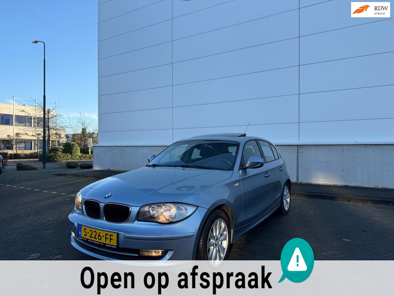 BMW 1-serie - 116i Business Line SCHUIFDAK/PDC/STLVRWMNG/6 BAK/5 DEURS - AutoWereld.nl