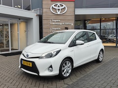 Toyota Yaris - 1.5 Full Hybrid Aspiration ALL-SEASON BLUETOOTH CAMERA LM-VELGEN HANDSFREE-BELLEN AIRCO