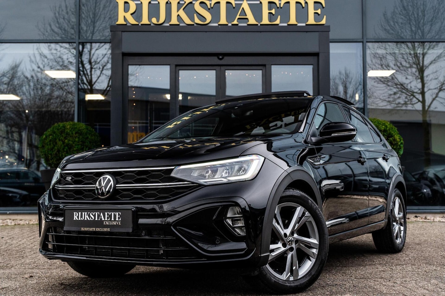 Volkswagen Taigo - 1.0 TSI R-Line|PANO|ACC|CARPLAY|17''|SFEERV - AutoWereld.nl