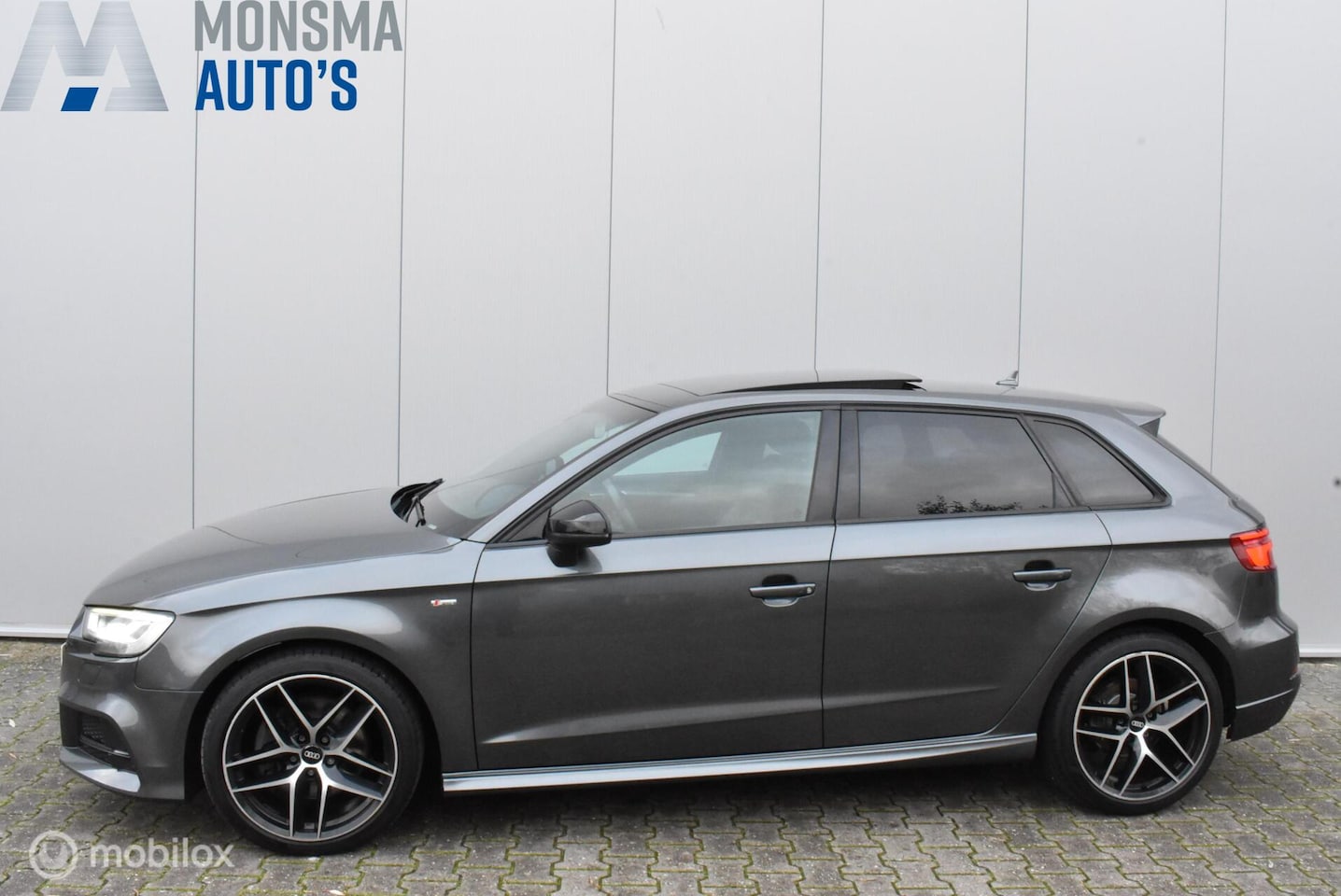 Audi A3 Sportback - 2.0 TFSI quattro S-Line Pano Virtual Leder/Alcantara Stoelverwarming 18" LMV Zeer mooi! - AutoWereld.nl
