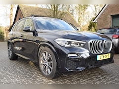 BMW X5 - 4.5E M Sport Pano Komfortstoelen hybrid Aut