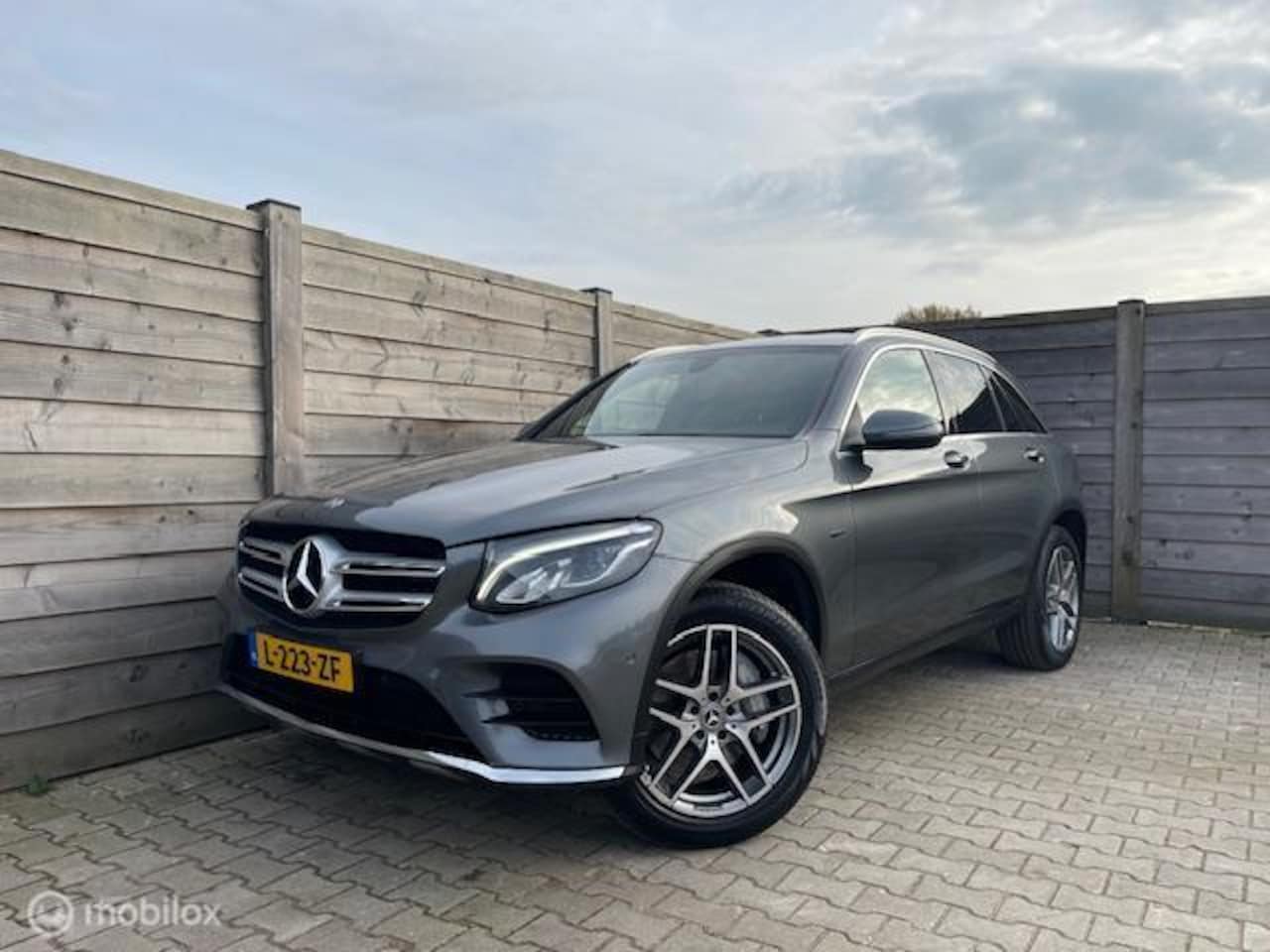 Mercedes-Benz GLC-klasse - 350e 4MATIC Premium Plus NAVI-LED-LEDER - AutoWereld.nl