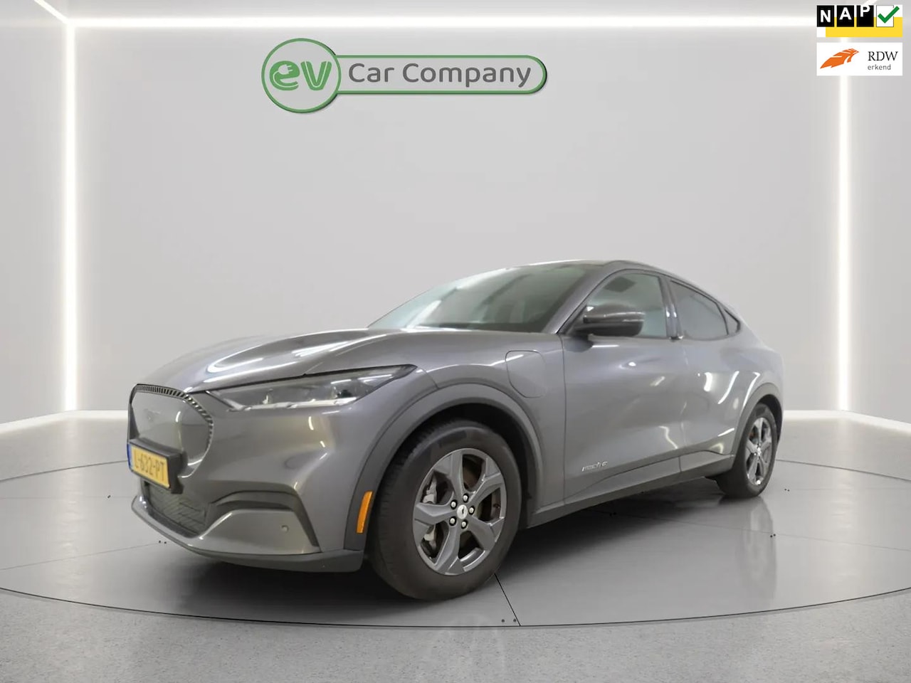 Ford Mustang Mach-E - RWD 75 kWh | SOH 93% | Leder | CarPlay | Camera | Stoel- en stuurverwarming | 1e Eigenaar - AutoWereld.nl