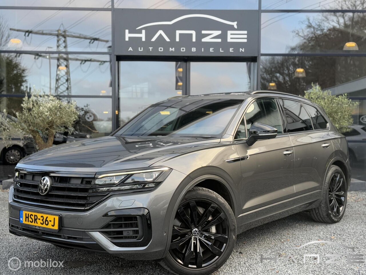 Volkswagen Touareg - 3.0 R|Pano|Massage|Hybrid|21"|Pano|Vol - AutoWereld.nl