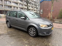 Volkswagen Touran - 1.4 TSI Comfortline 7pers Panorama Parkassist Cruise