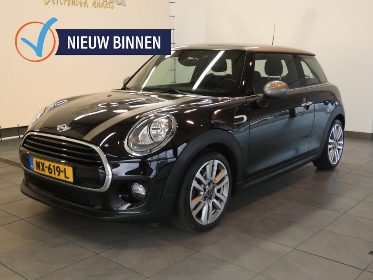 MINI Cooper - Mini 1.5 Salt Bns. Mooi ! - AutoWereld.nl