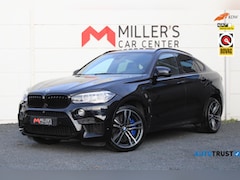 BMW X6 - M 4.4 V8 575PK Softclose Panorama Kuipstoelen 360 Memory HUD Keyless