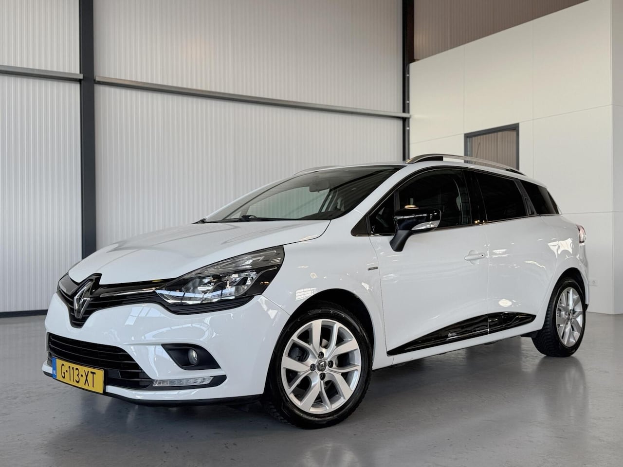 Renault Clio Estate - 0.9 TCe Limited 0.9 TCe Limited - AutoWereld.nl