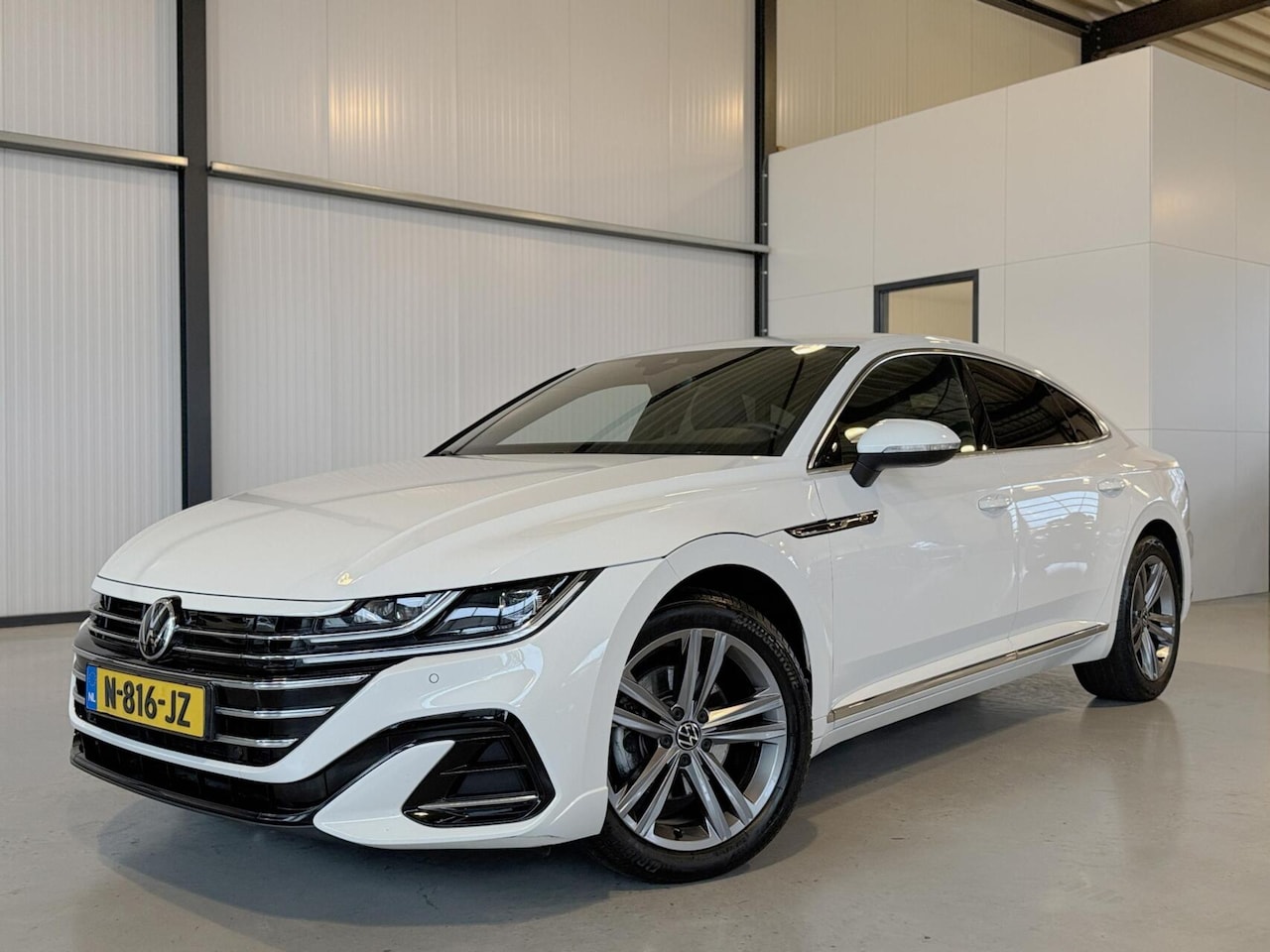 Volkswagen Arteon - 1.4 TSI eHybrid 160kW R-Line Business+ DSG - AutoWereld.nl