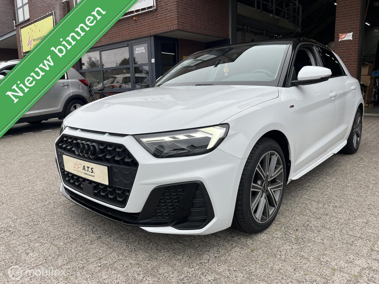 Audi A1 Sportback - 30 TFSI 110PK S-LINE LED*CARPLAY*NAVI*PDC* - AutoWereld.nl