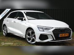 Audi A3 Sportback - 45 TFSI e S edition Competition RS Stoelen