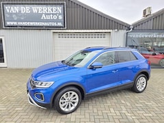 Volkswagen T-Roc - 1.5 TSI Life Business Clima|Camera|LED|Virtual|Carplay