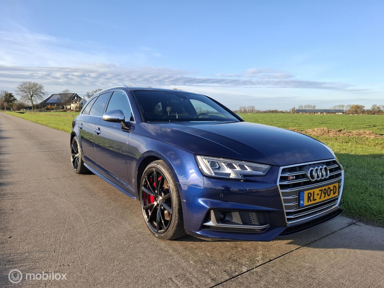 Audi S4 - Avant 3.0 TFSI Quattro|Carbon|PANO|Trekhaak - AutoWereld.nl