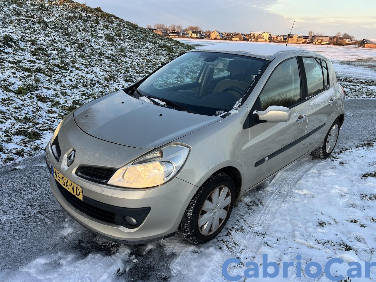 Renault Clio - 1.6-16V Dynamique Luxe Rijdt Perfect - AutoWereld.nl