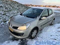 Renault Clio - 1.6-16V Dynamique Luxe Rijdt Perfect