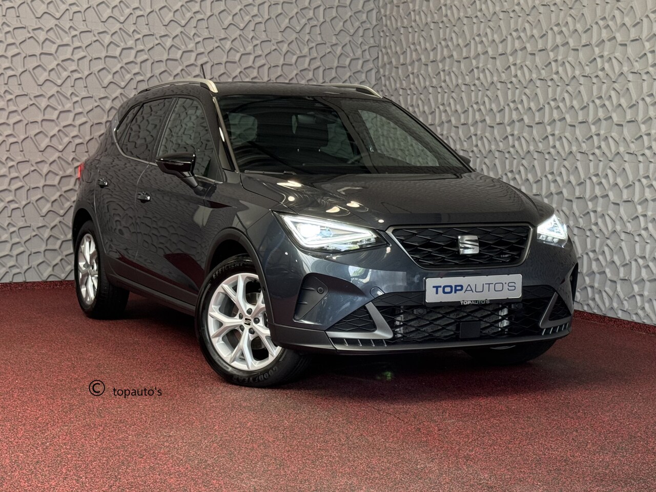 SEAT Arona - TSI FR LED DIG.COCKPIT DODE.HOEK DET CAMERA ADAP.CRUISE 17''LMV 07/2024 - AutoWereld.nl