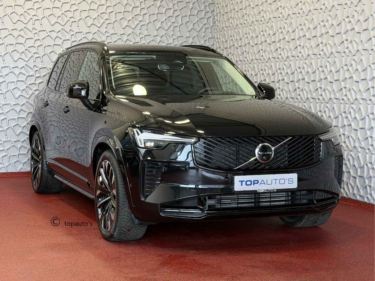 Volvo XC90 - 2.0 T8 456 PK PHEV AWD LUCHTVERING 7P ULTRA DARK SCHUIFDAK 21''LMV STOEL/STUUR.VERW HARMAN - AutoWereld.nl