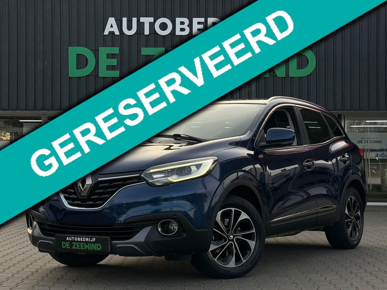 Renault Kadjar - 1.2 TCe Intens|Camera|Navi|Vol led - AutoWereld.nl