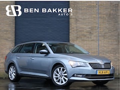 Skoda Superb Combi - 1.4 TSI ACT Style Automaat | Clima | Comfortstoelen | Carplay | Memory | Haak |