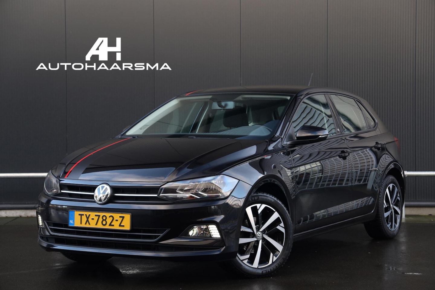 Volkswagen Polo - 1.0 TSI 95pk Beats Airco ACC Navi LMV DAB+ CarPlay NL-Auto! - AutoWereld.nl