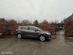 Ford S-Max - 1.5 Titanium Led / Panoramadak / Navigatie 2e eigenaar