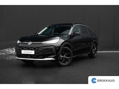 Volkswagen T-Roc - 1.5 eTsi 115pk Life First Edition | Achteruitrijcamera | Buitenspiegels elektrisch inklapb