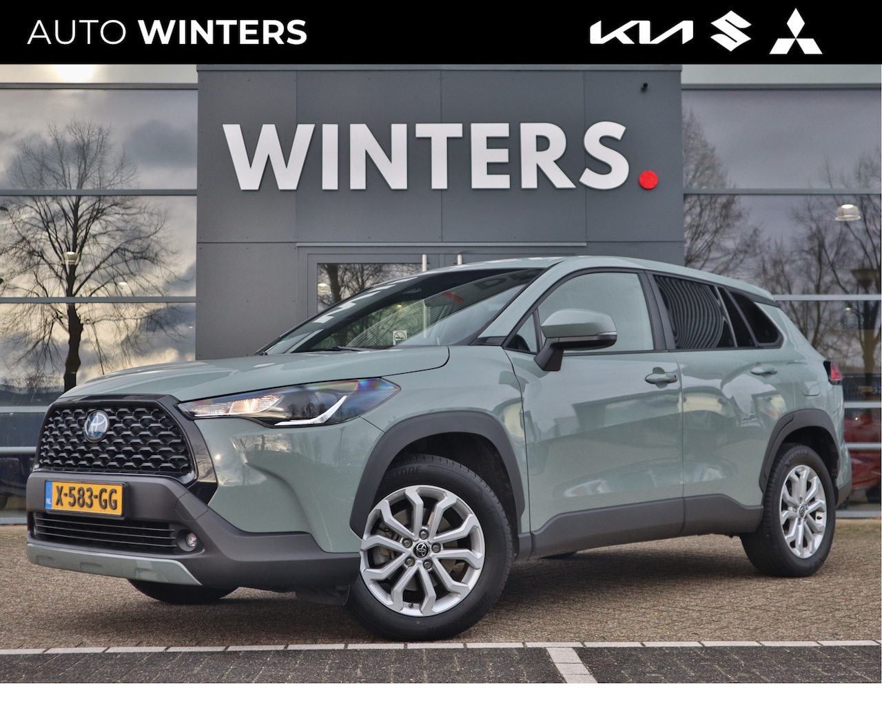 Toyota Corolla Cross - 2.0 High Power Hybrid Active 200pk | Navigatie | Stoelverwarming | Stuurverwarming | Apple - AutoWereld.nl