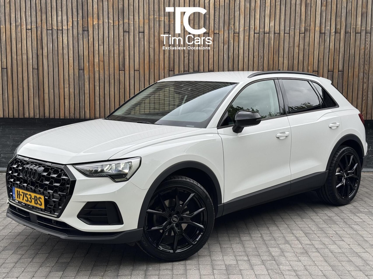 Audi Q3 - 35 TFSI Pro Line Automaat 150pk | Climate control | Cruise control | Apple CarPlay | Trekh - AutoWereld.nl
