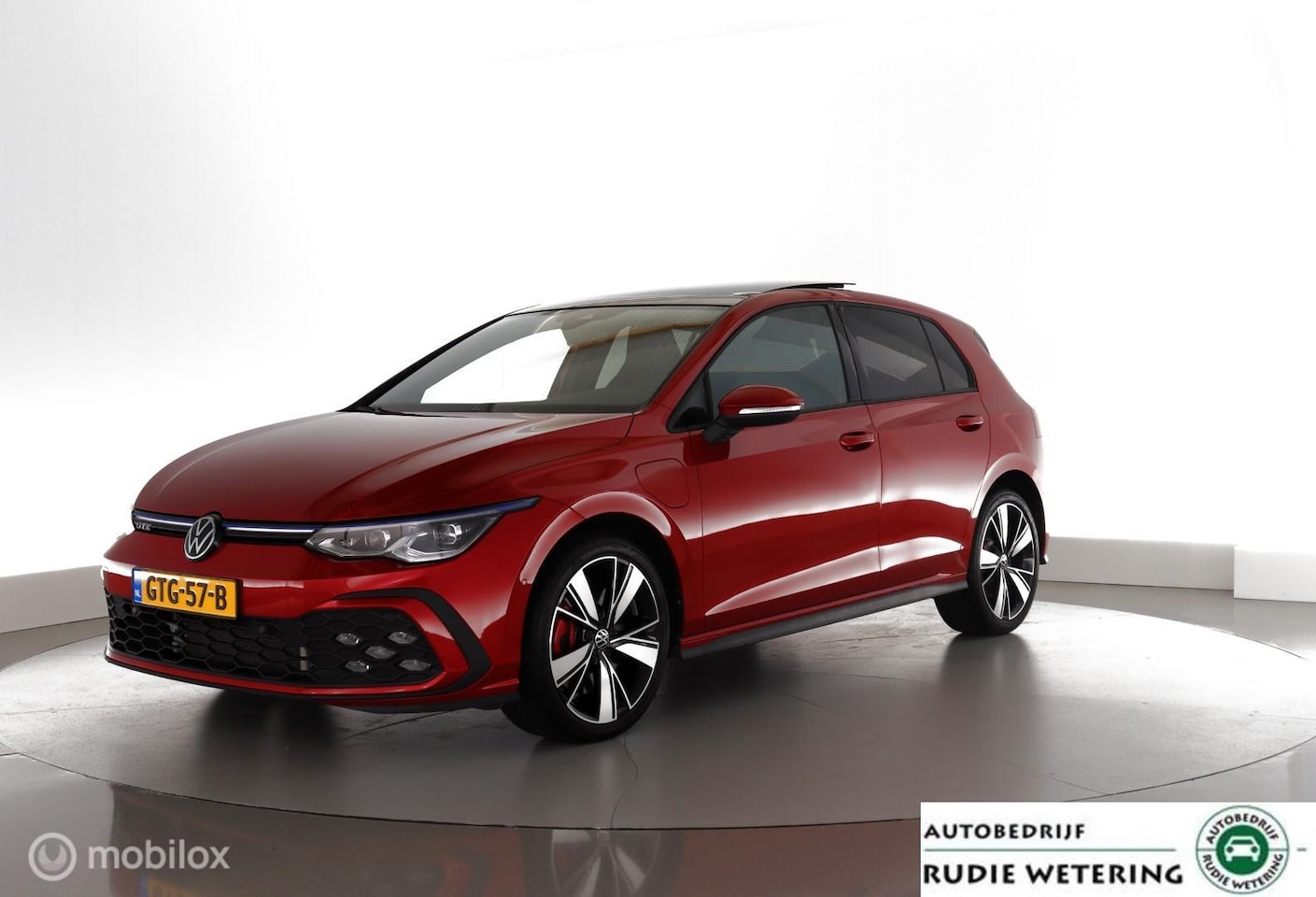 Volkswagen Golf - 1.4 eHybrid 245pk GTE pano|IQ-led|nav|cam|dab|acc|lmv18 - AutoWereld.nl