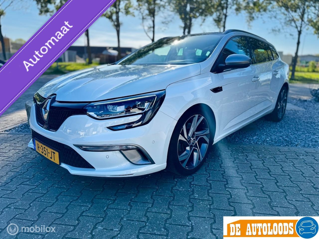 Renault Mégane Estate - 1.6 TCe GT RS 206PK Parelmoer Aut HUD - AutoWereld.nl