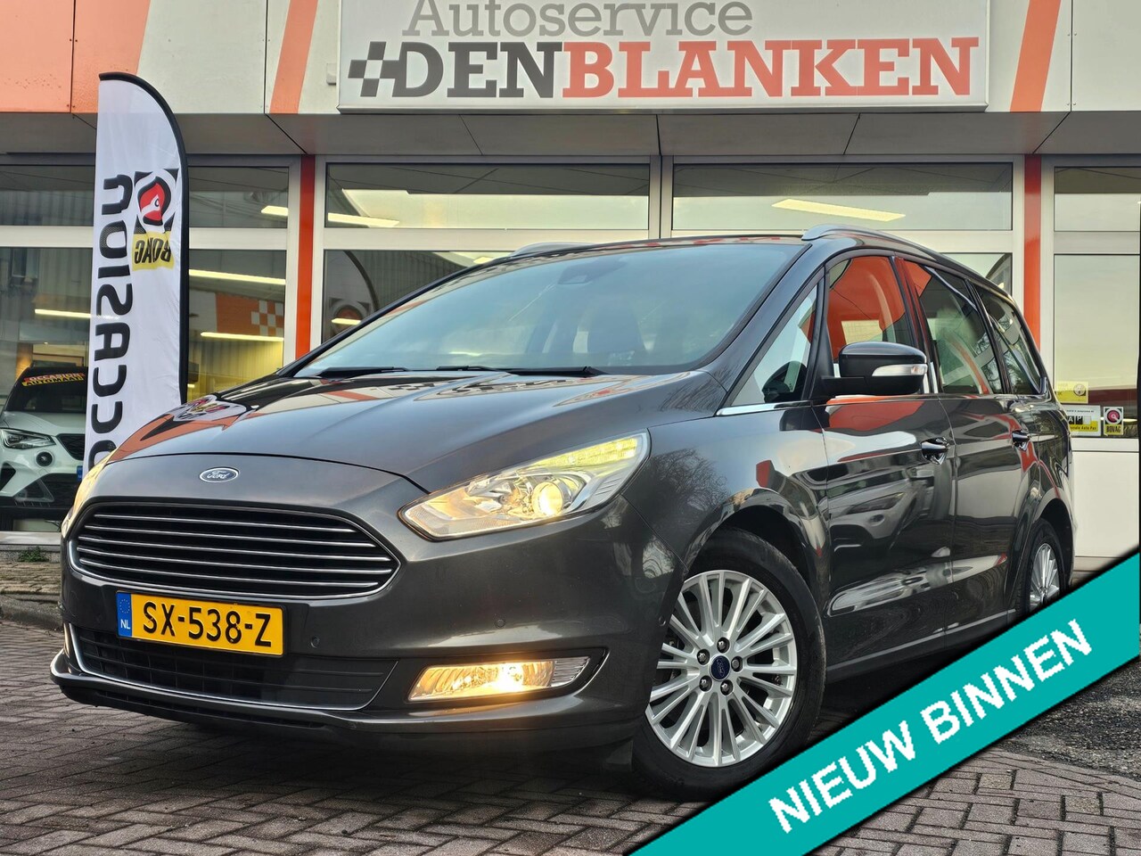 Ford Galaxy - 1.5 Titanium 7 persoons BJ.2018 / Navigatie / Pdc / Carplay / Stoelverwarming / 17"Lmv / D - AutoWereld.nl