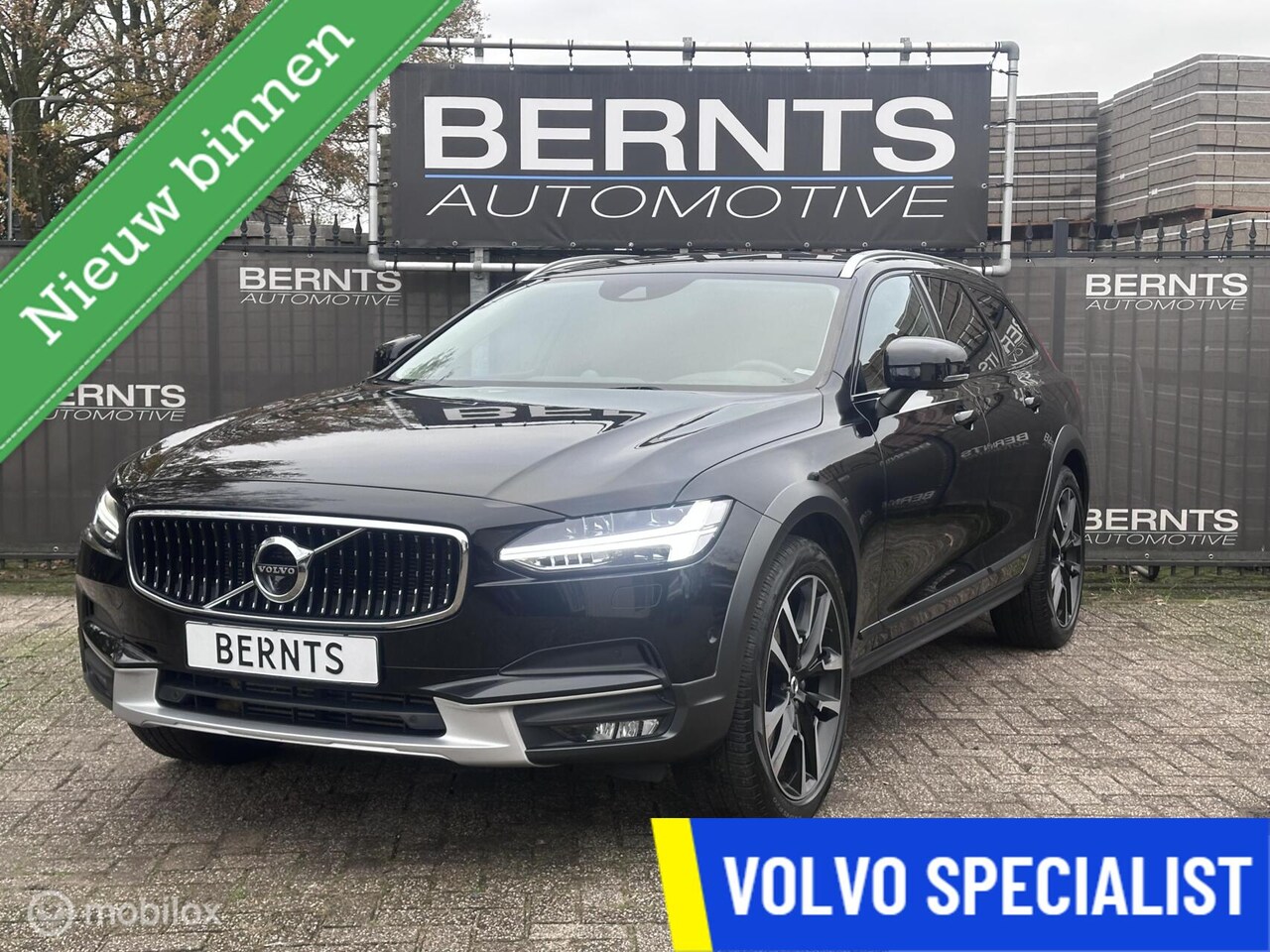 Volvo V90 Cross Country - T5 Inscription| ACC|BLIS|Bowers&Wilkens|Stoel&stuurverwarming|Applecarplay|360 camera - AutoWereld.nl