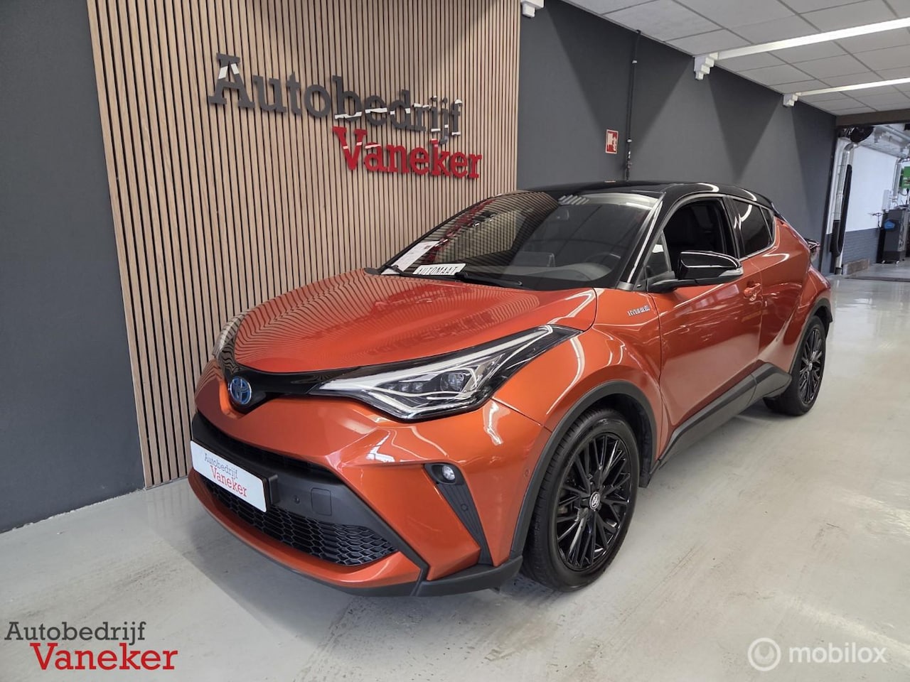 Toyota C-HR - 2.0 Hybrid Launch Edition|Carplay|Trekhaak|Garantie 2030 - AutoWereld.nl