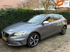Volvo V40 - 1.5 T3 R-Design l H&K l Pano l Camera l Full led