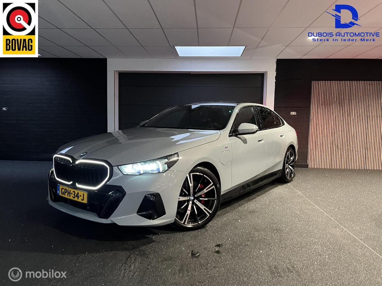 BMW 5-serie - 530e| M-Styling|FULL OPTION|H&K|PANO|FABRIEKSGAR - AutoWereld.nl