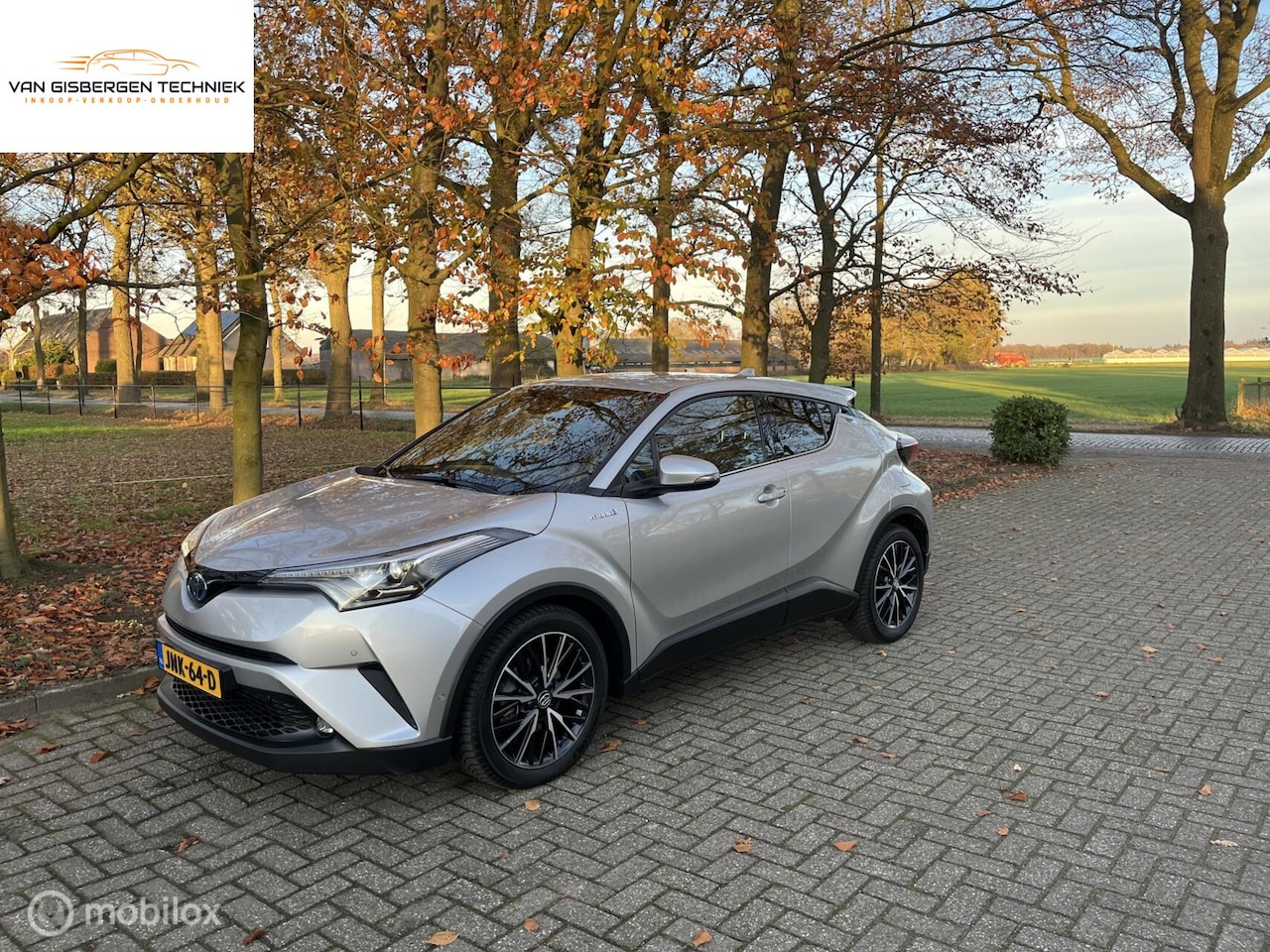 Toyota C-HR - 1.8 Hybrid Executive Leer,JBL,camera 1e eigenaar - AutoWereld.nl