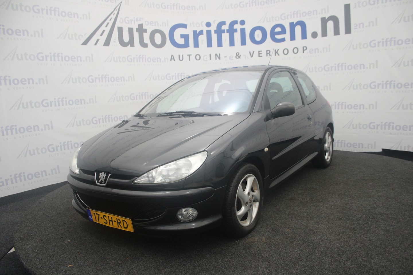 Peugeot 206 - 1.4-16V Air-line 3 keurige hatchback met trekhaak - AutoWereld.nl