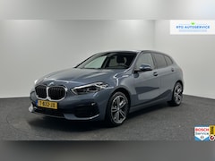 BMW 1-serie - 118i Introduction Edition CARPLAY CRUISE LM NAVIGATIE