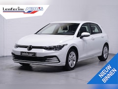 Volkswagen Golf - 1.0 eTSI Life Navi Camera PDC v+a Apple Carplay NAP Rijklaar incl. 12 maanden garantie