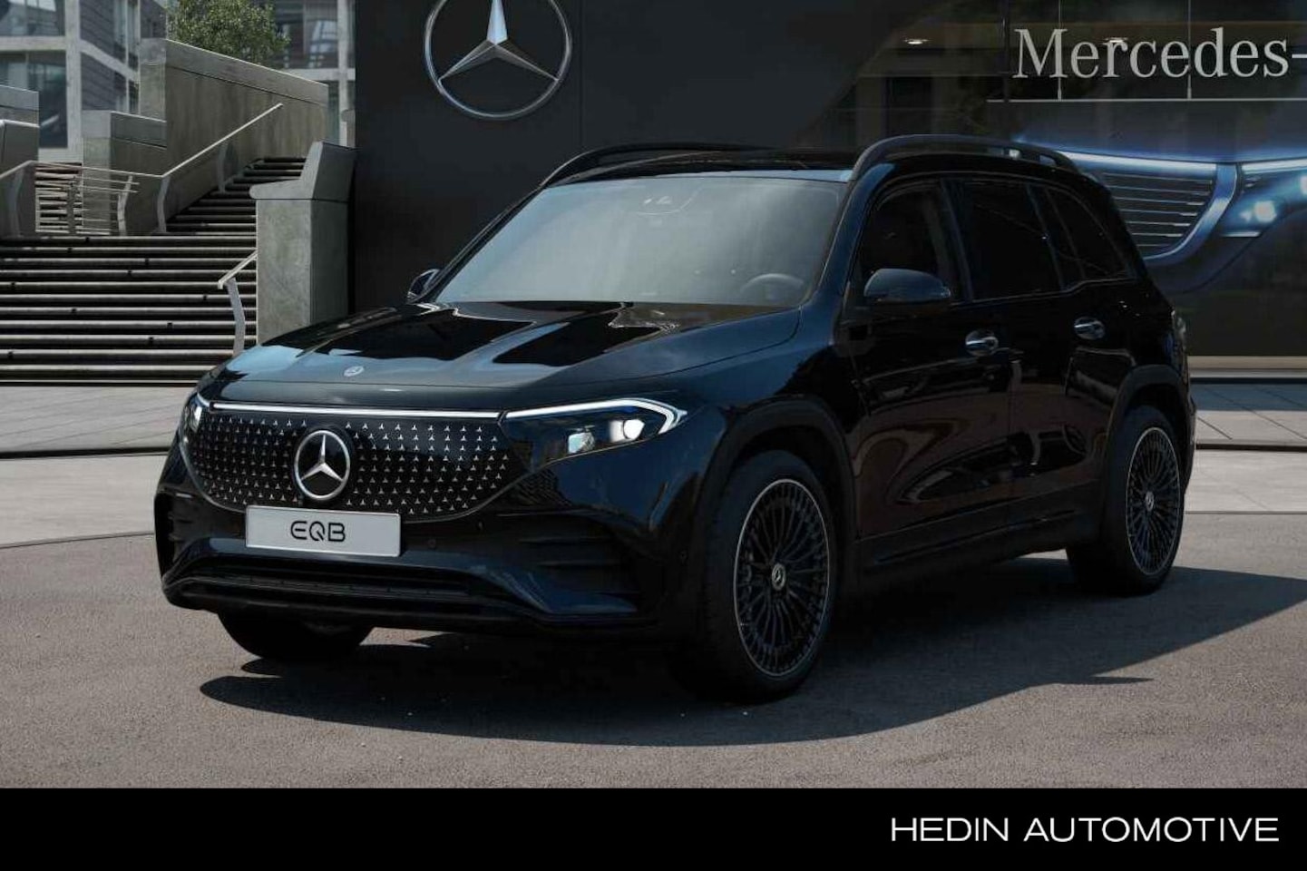 Mercedes-Benz EQB - EQB 250+ Business Solution AMG | Nightpakket | Adaptief Verstelbare Demping | Trekhaak - AutoWereld.nl